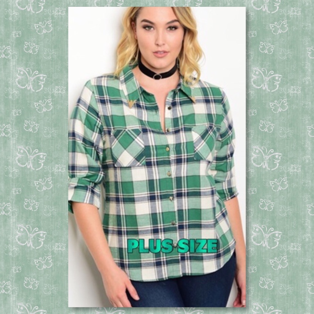 ‼️🆑 CLEARANCE PLUS SZ Plaid Button Down Top